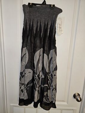 J Gee Convertible Tube Top Dress Skirt Flower Black Style G886 One Size NWOT